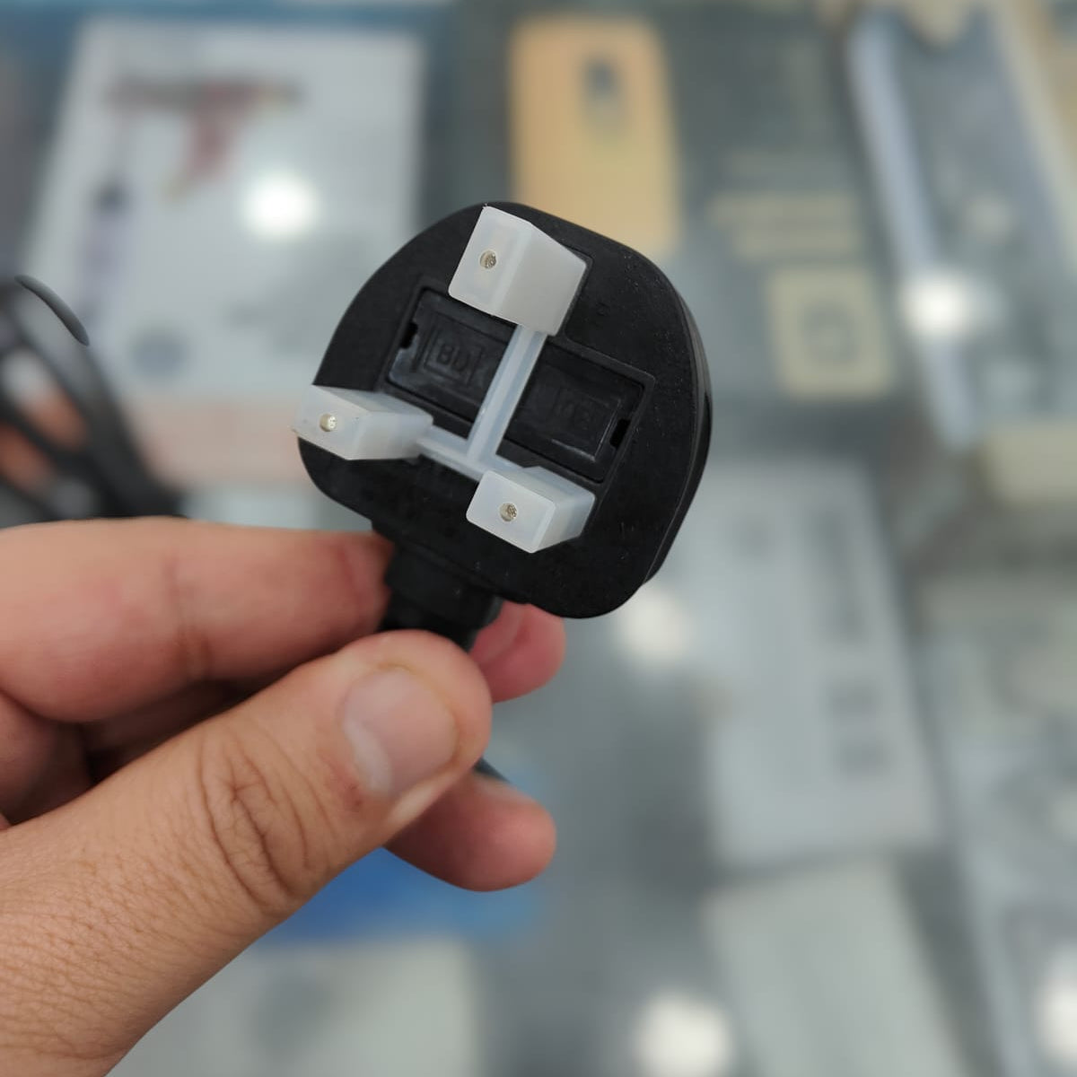 Geepas air purifier  GAP 63100