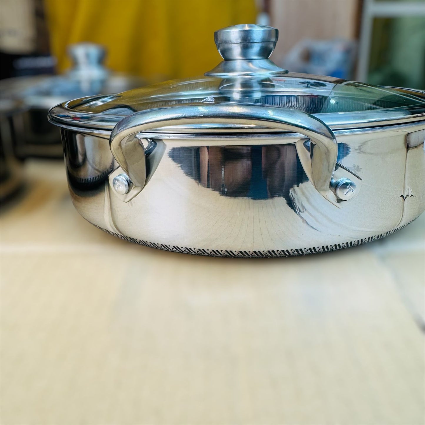 honeycomb lesser coating  shallow casserole set