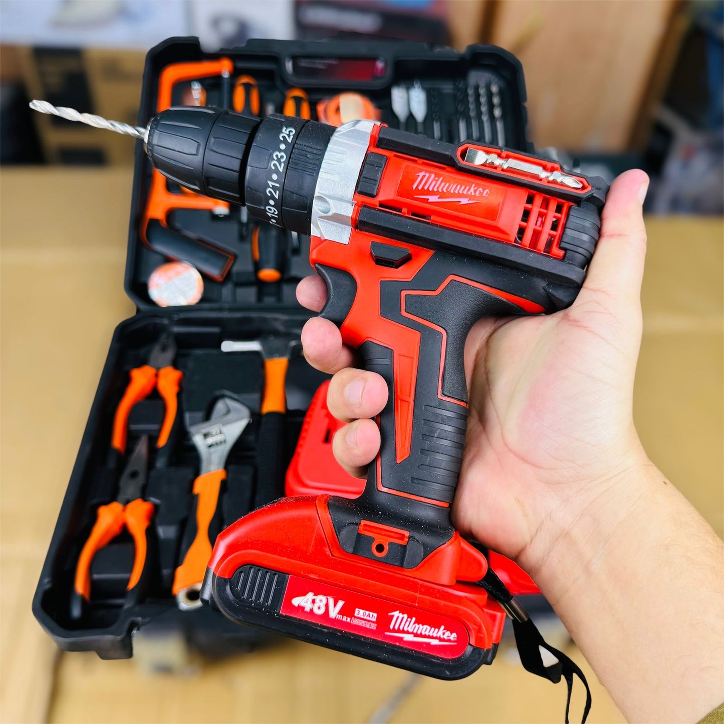 milwaukee 117 pcs drill machine with toolkit set