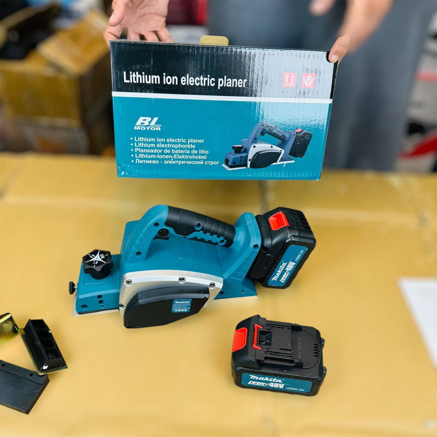 Makita rechargeable wood planner