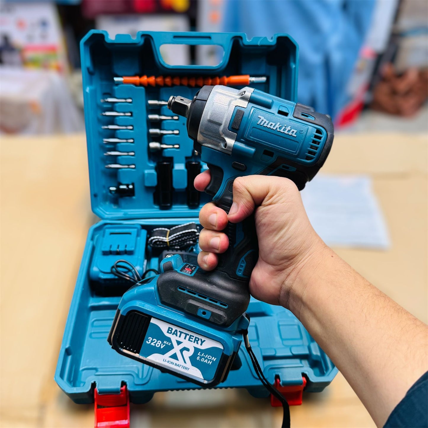 makita 4 in 1 impact wencher 330nm