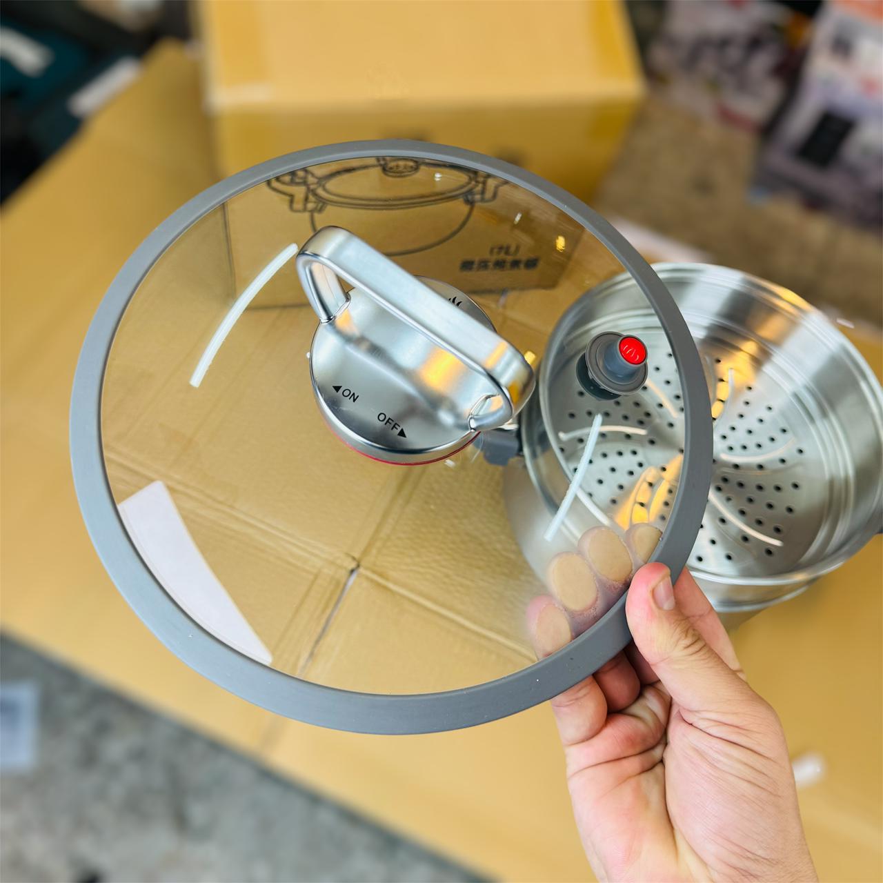 Japanese design lot 7L pressure cooker