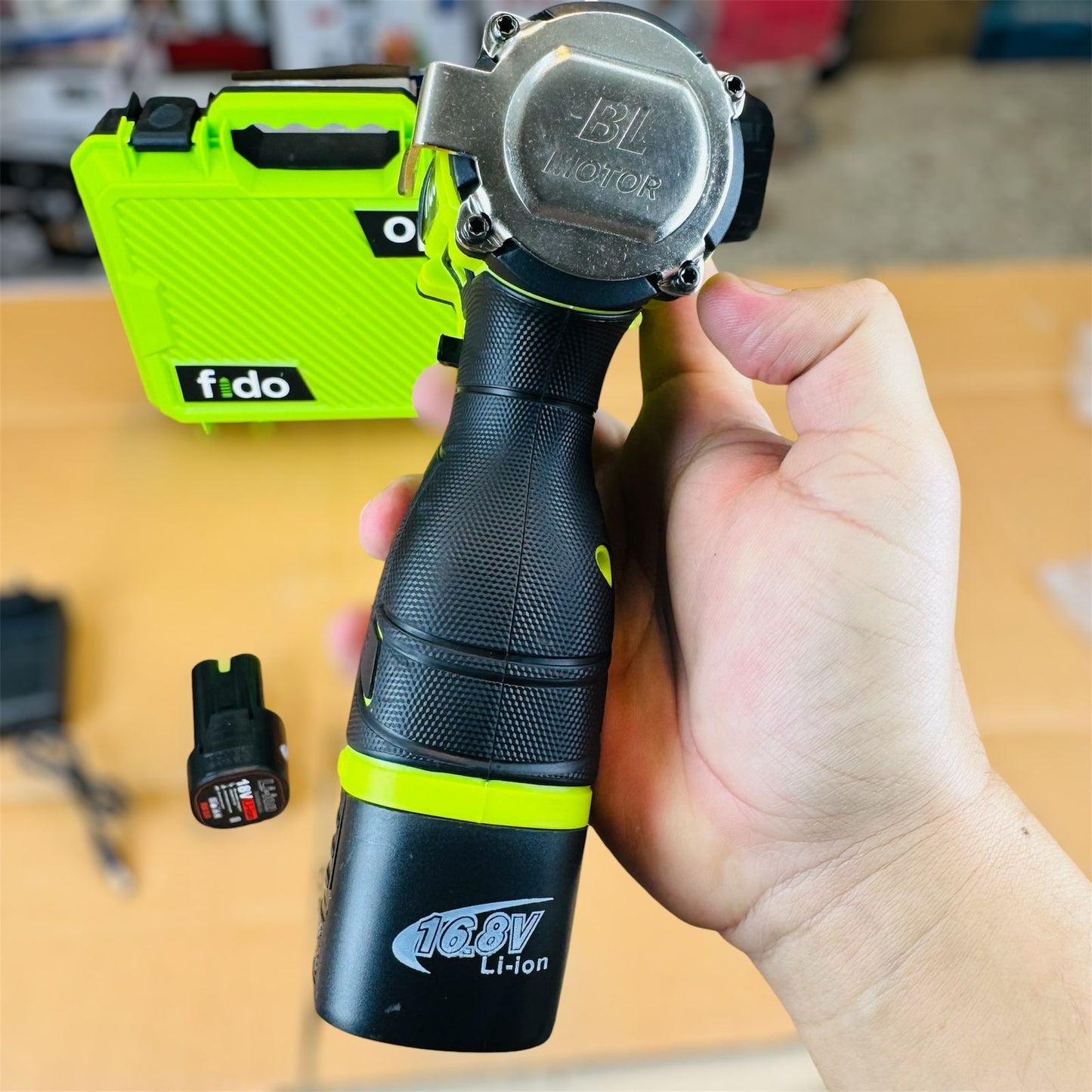 FIDO brushless Tighter Drill 16.8V