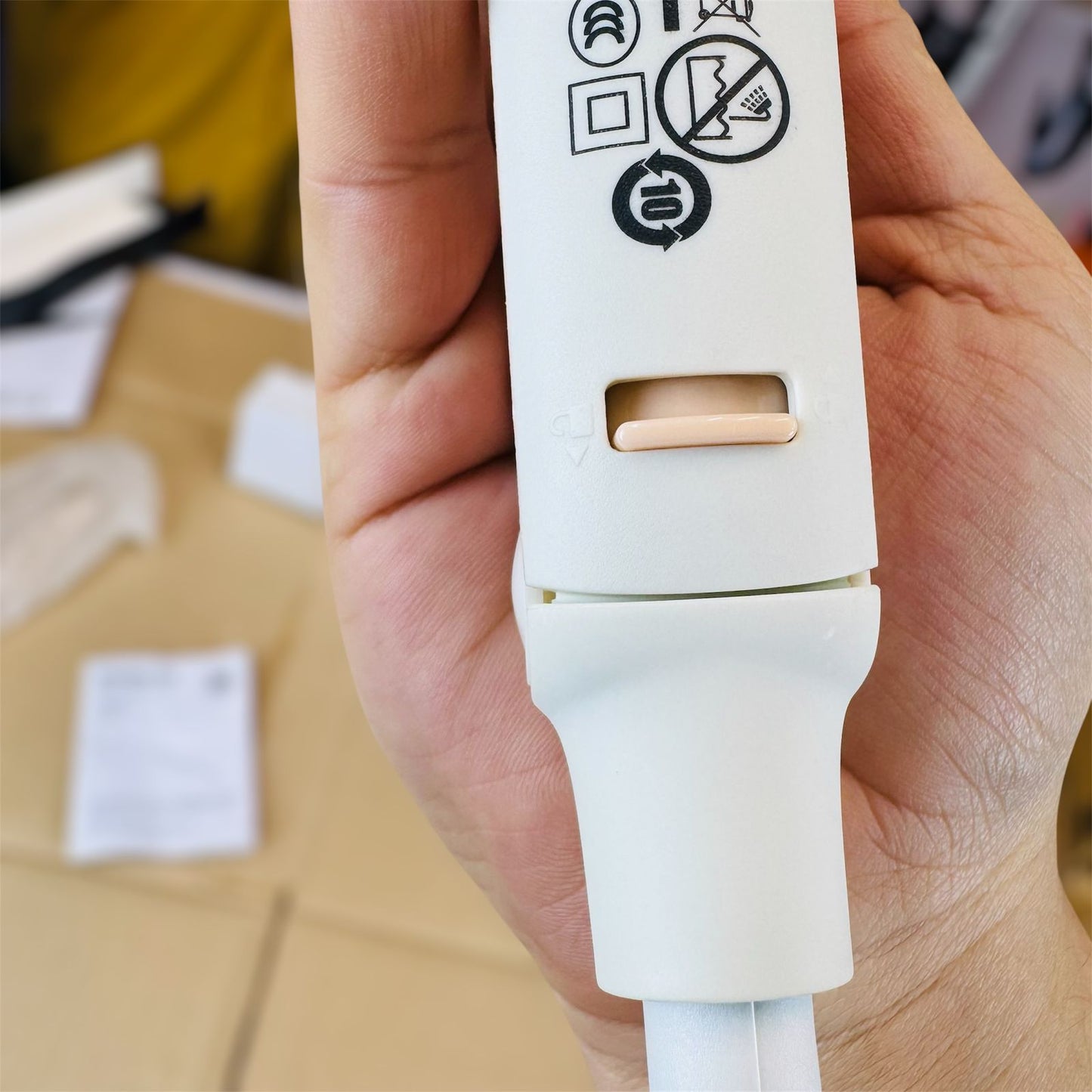 POVOS Digital Hair Straightener