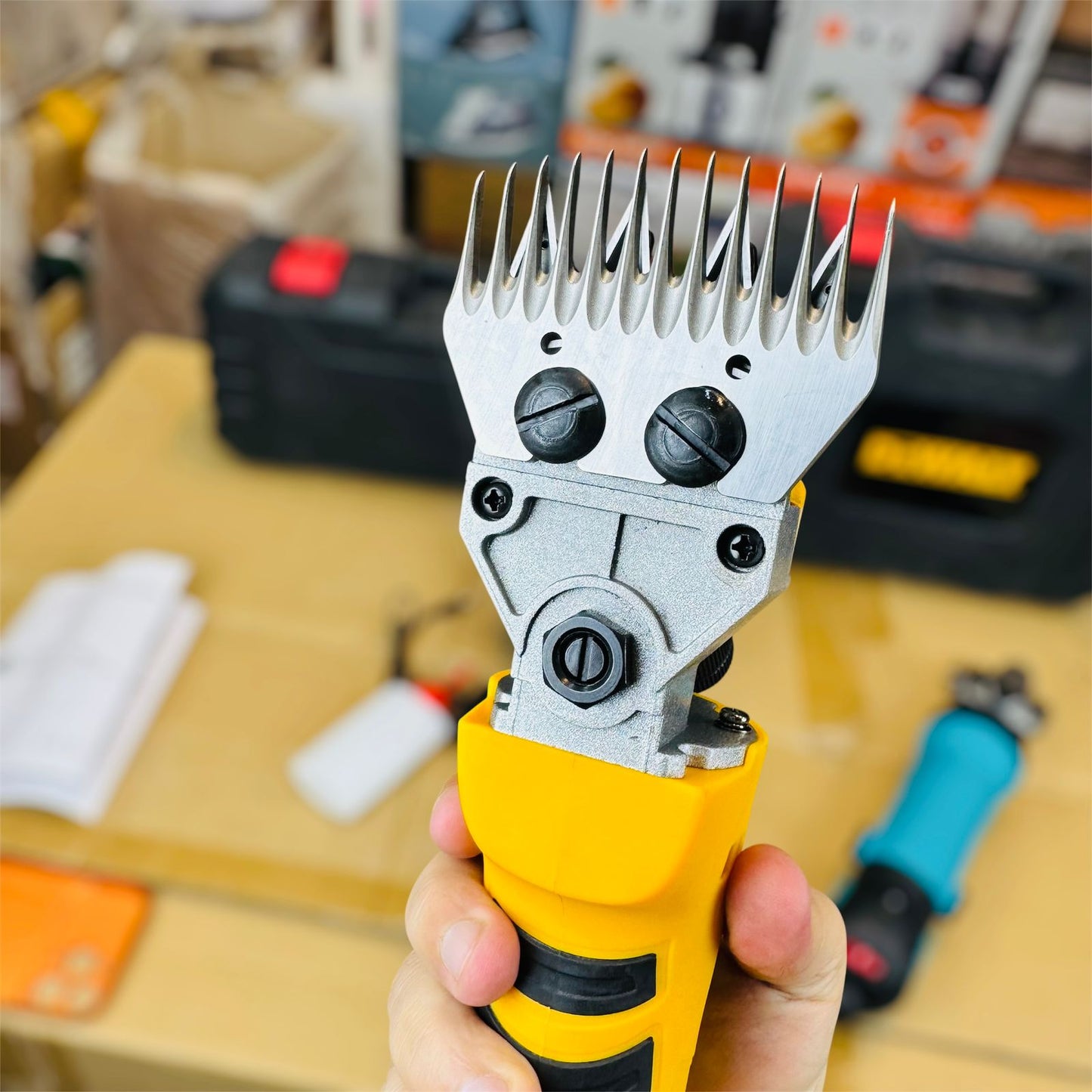 Animal animal hair cutting machine ( hair trimmer )