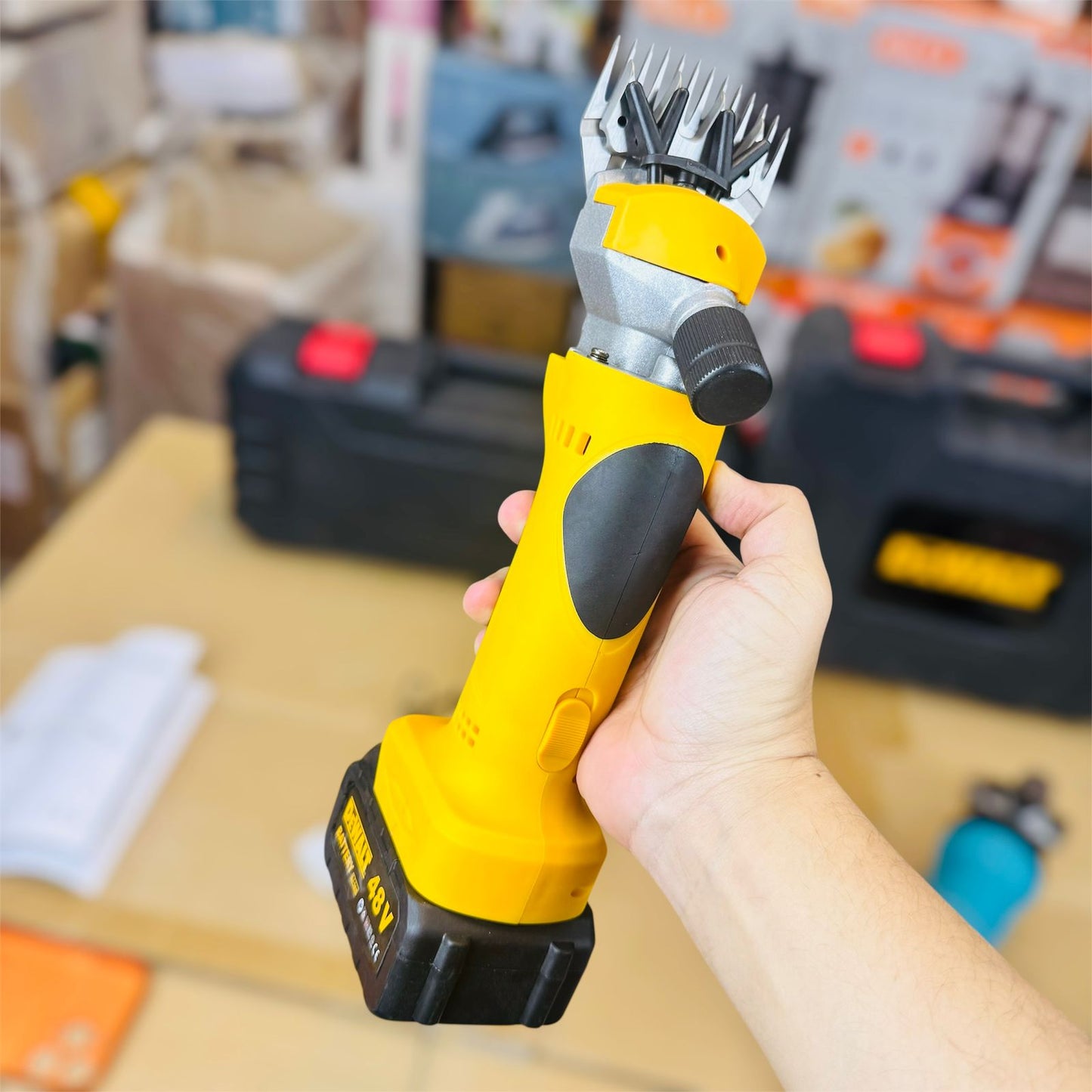 Animal animal hair cutting machine ( hair trimmer )