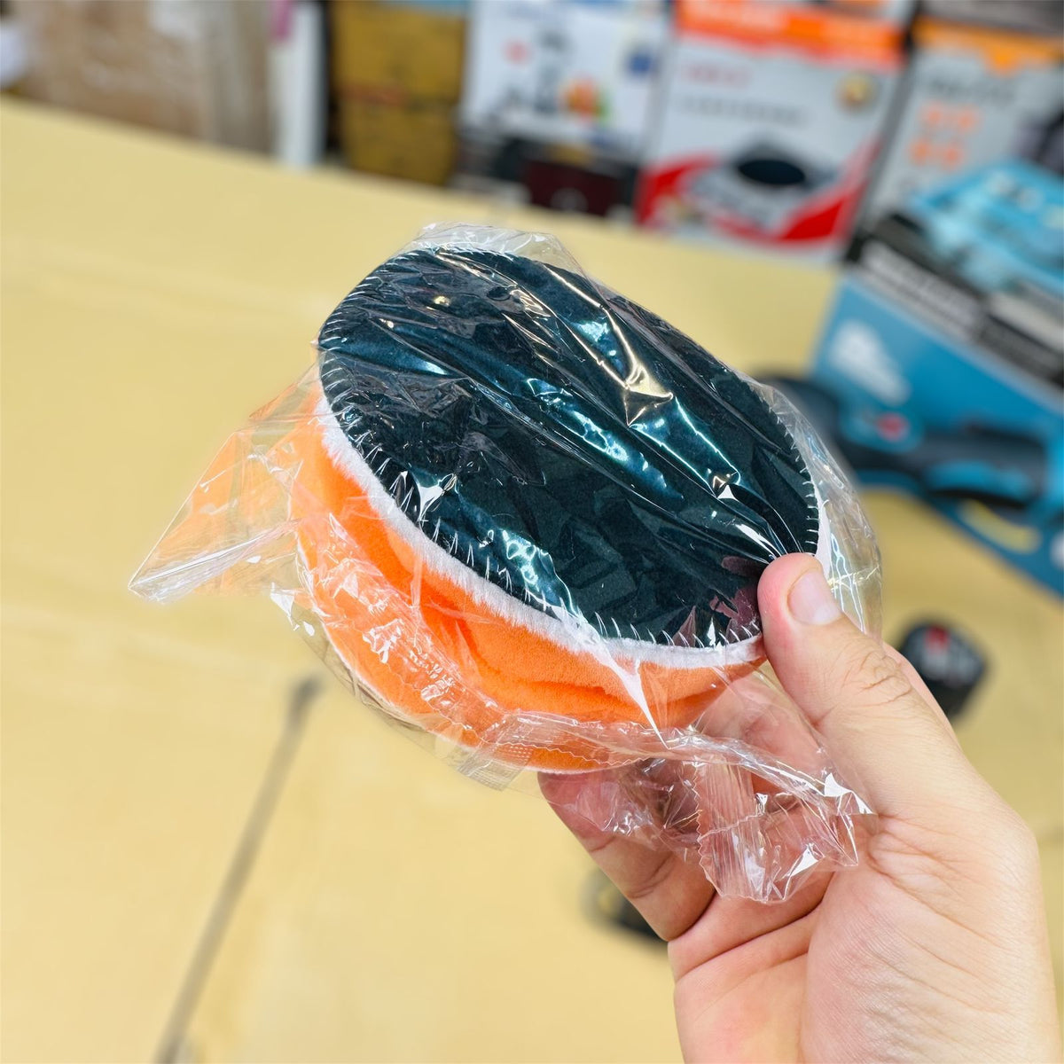 Rechargeable Motor Waxing & Polishing Machine