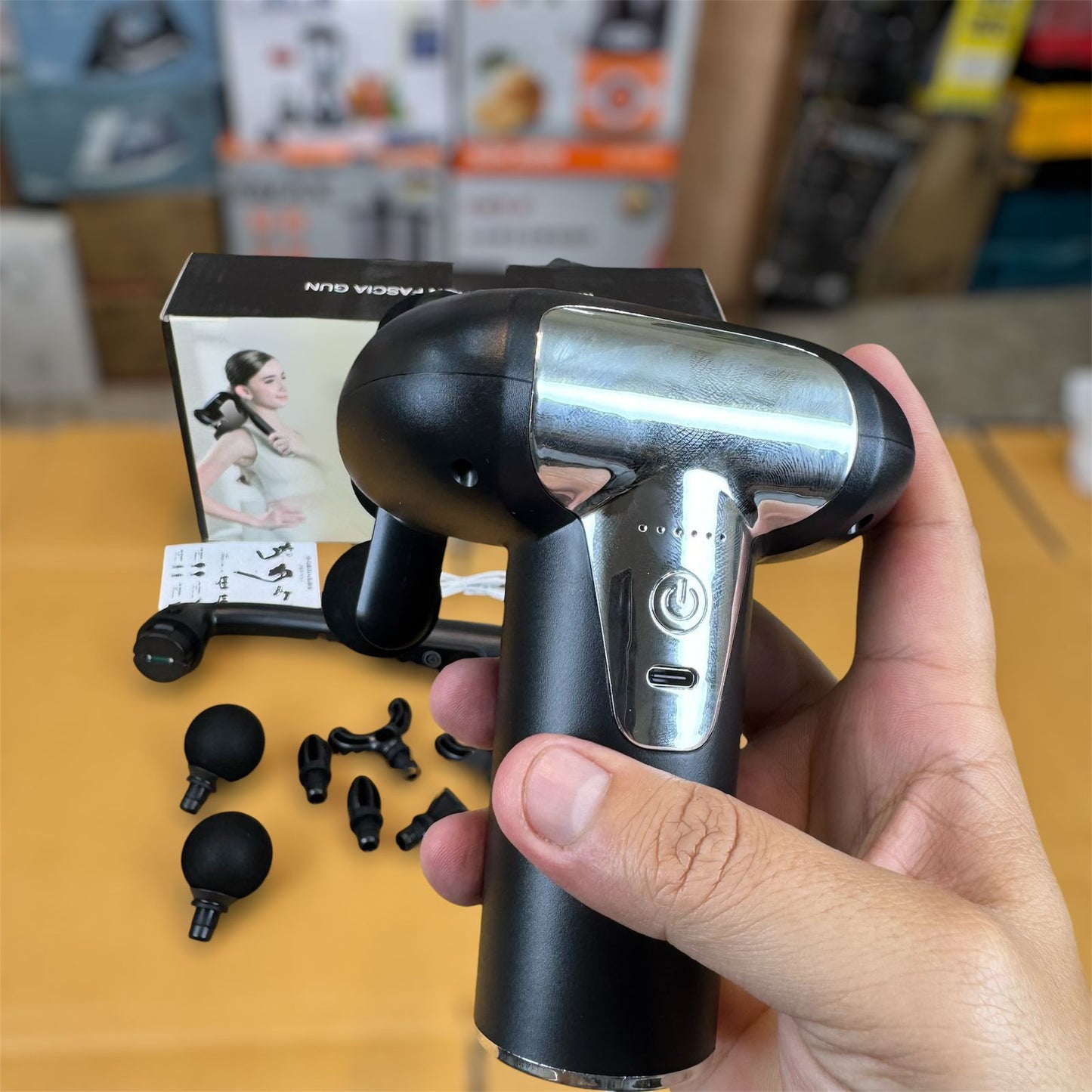 6 head rechargeable multifunction massager