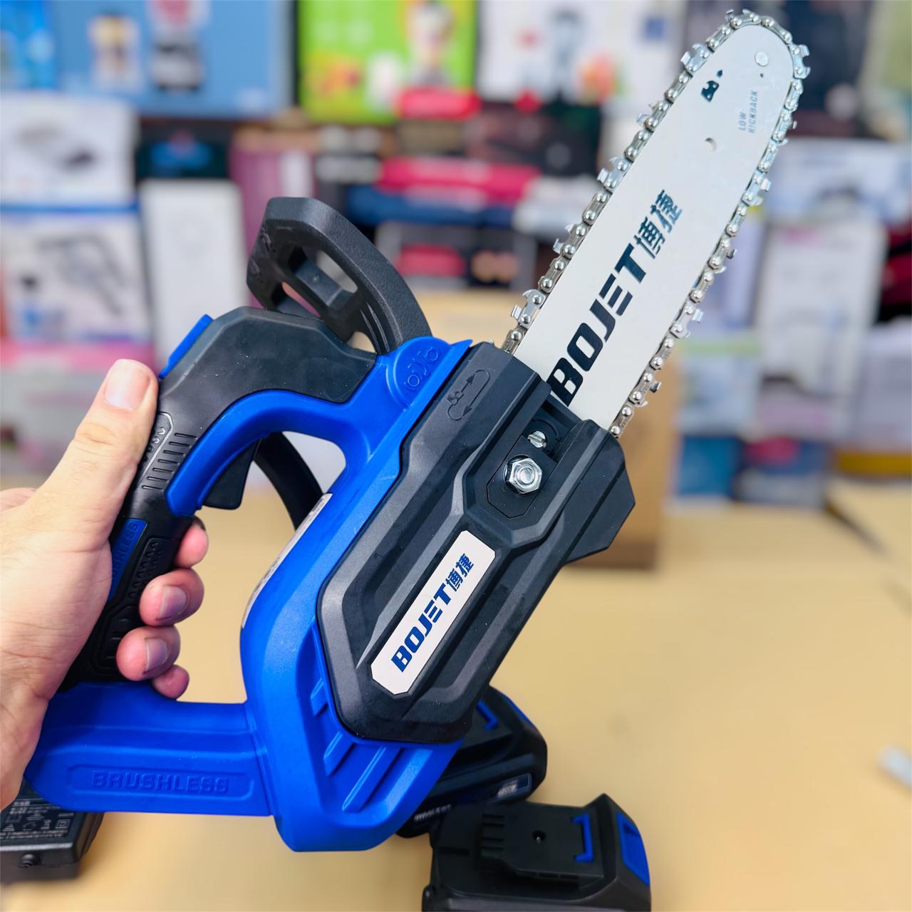 LOT imported BOJET  BJ 4372  12 inches chainsaw 2 batteries