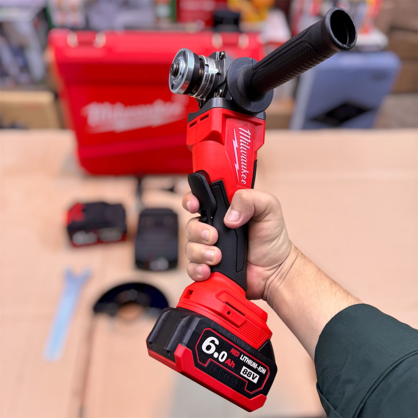 milwauke commercial 5 inches angle grinder