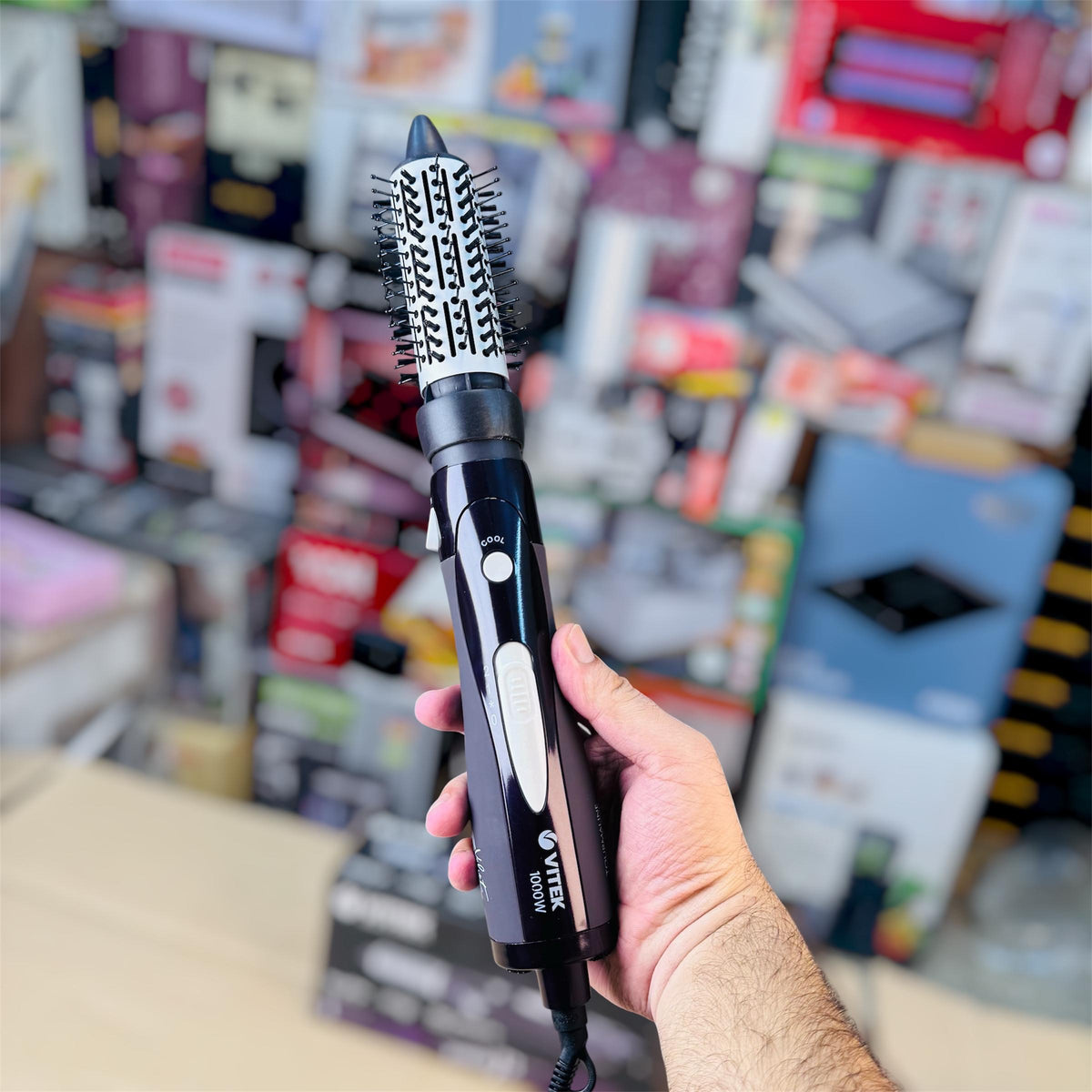 VITEK  2 in 1 hair dryer & hair brush