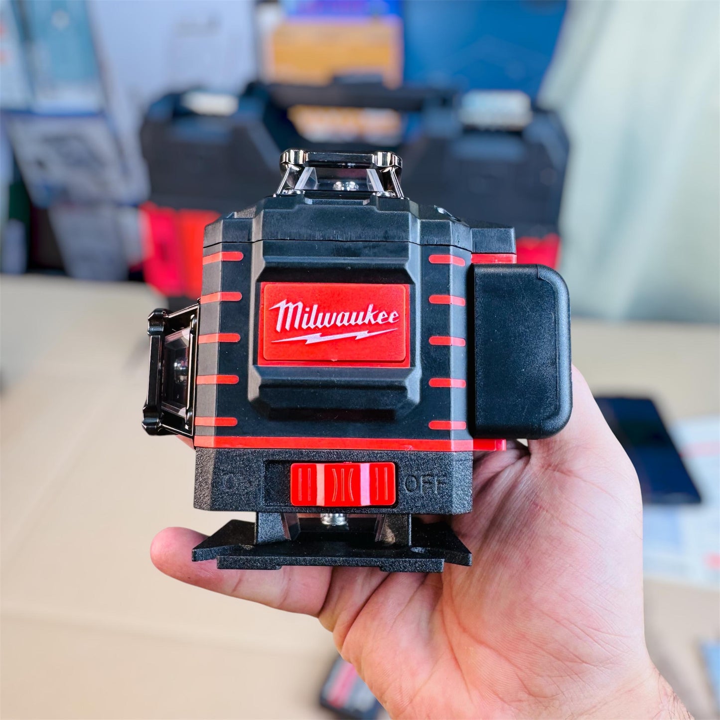 milwauke 360 Rechargeable lesser level