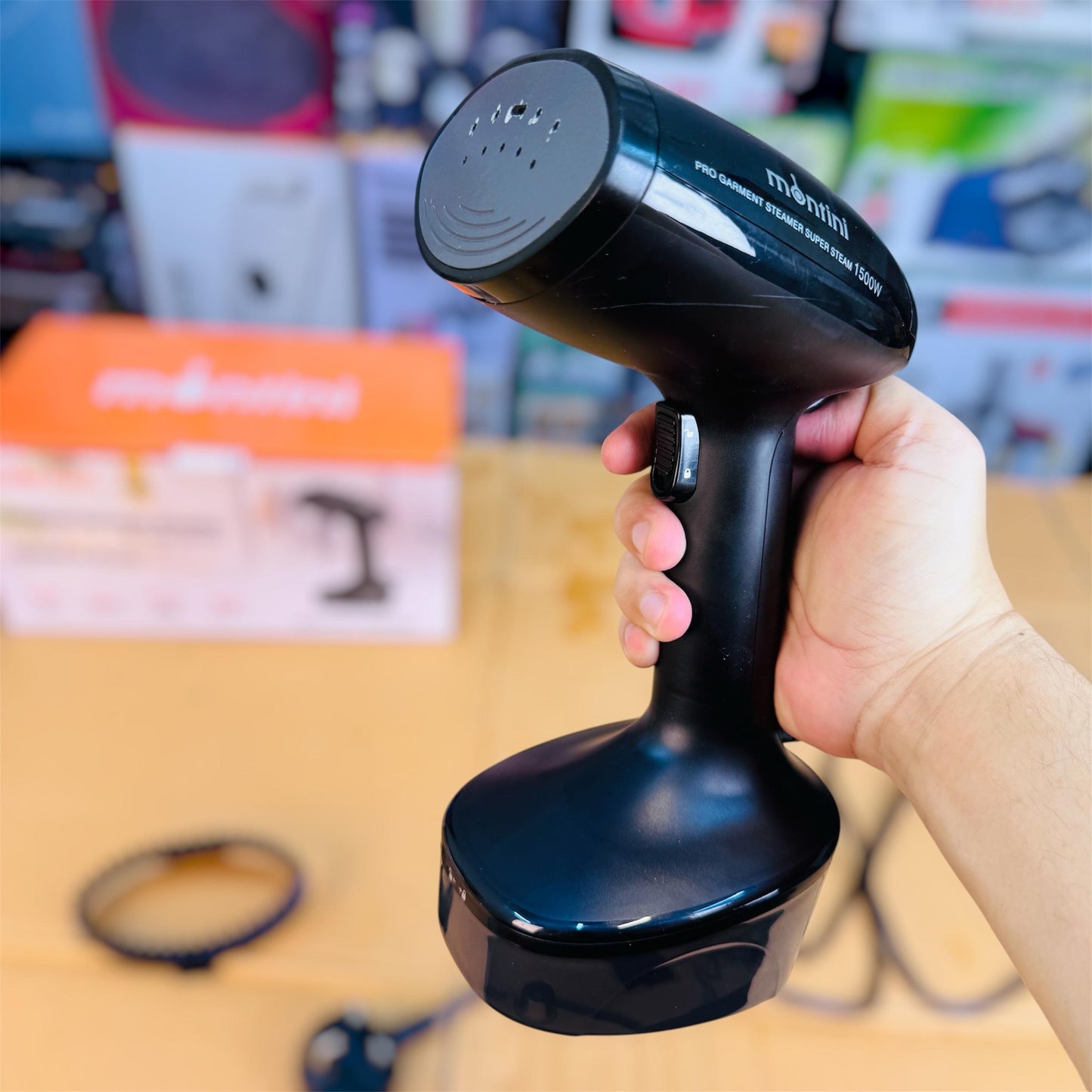 Monitini Handheld Garment Steamer M-Genova – Portable Fabric Steamer