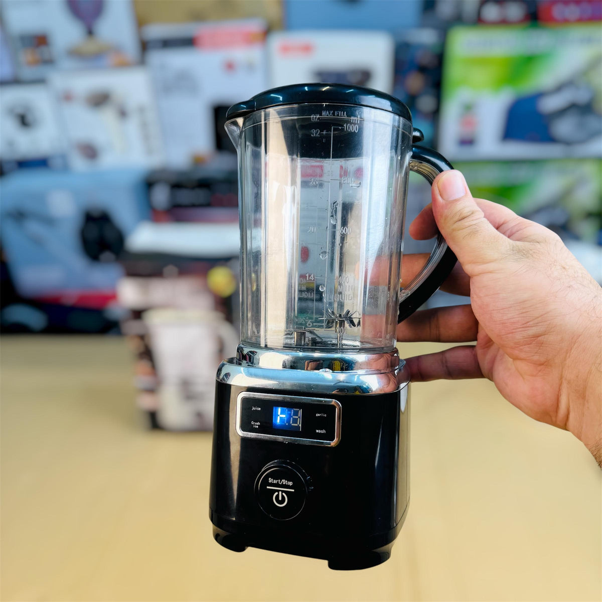 Rechargeable 3-Blade Juicer HP-199 – Cordless Blender Bottle