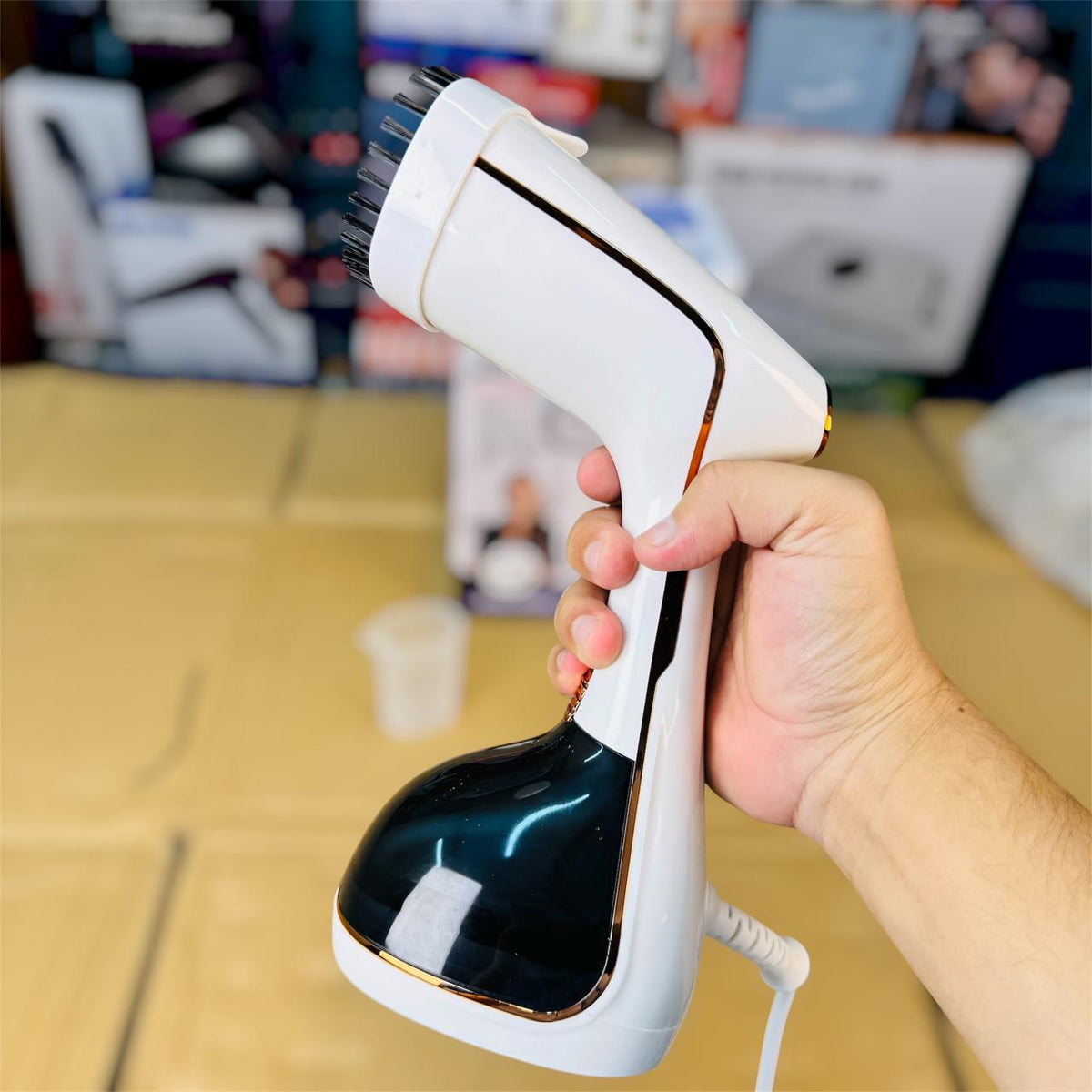 Sonifer Handheld Garment Steamer SF-9132B – Fast Heat-Up Fabric Steamer