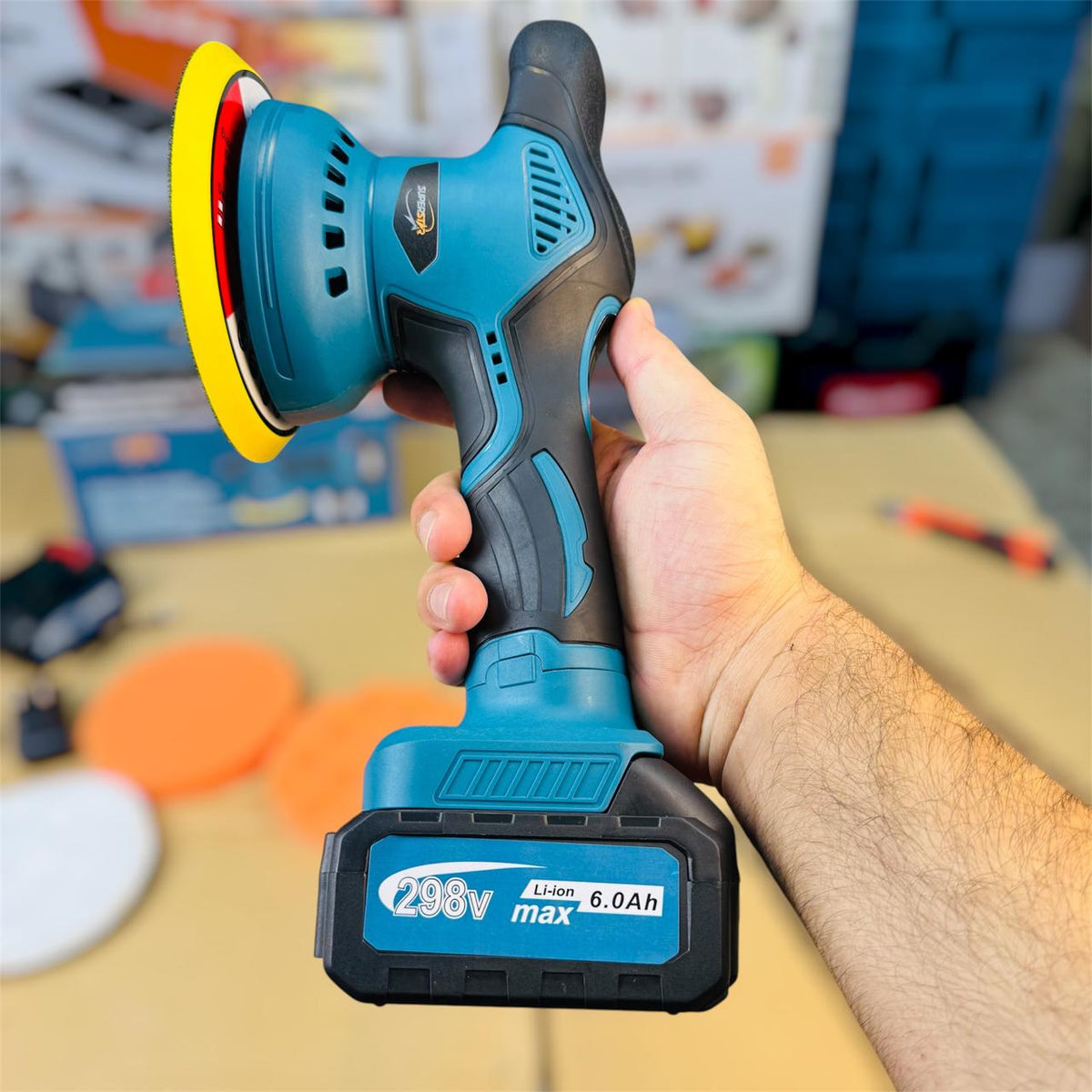 Rechargeable Motor Waxing & Polishing Machine