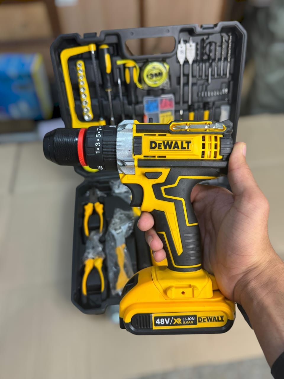 DeWalt commercial use 117 pcs drill machine set 48V