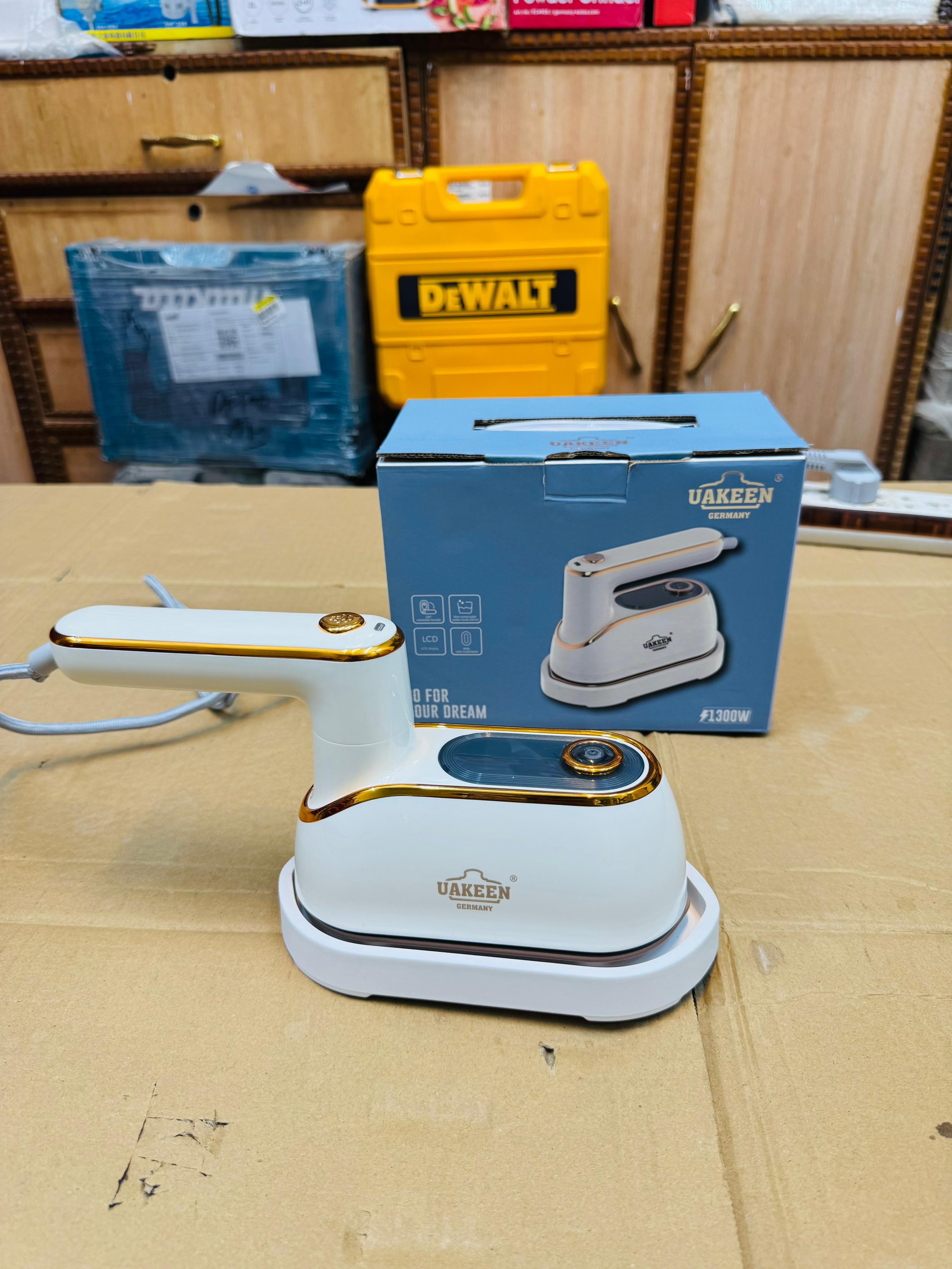 UAKEEN Germany  steam & dry iron