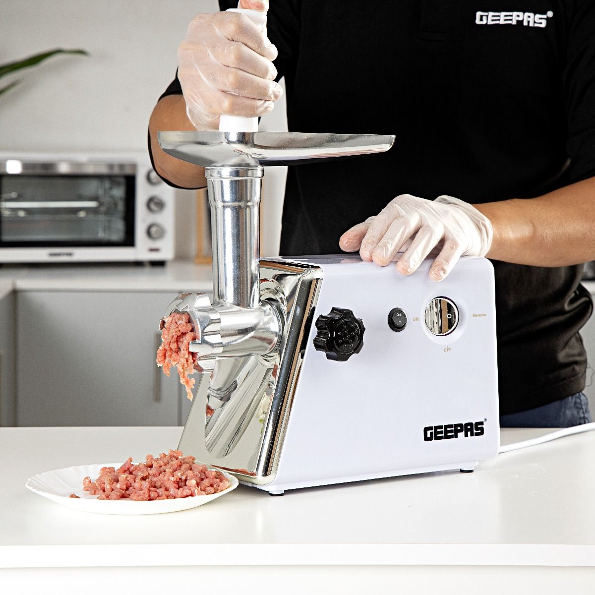 Geepas Meat Mincer GMG746P ( 2 Year warranty