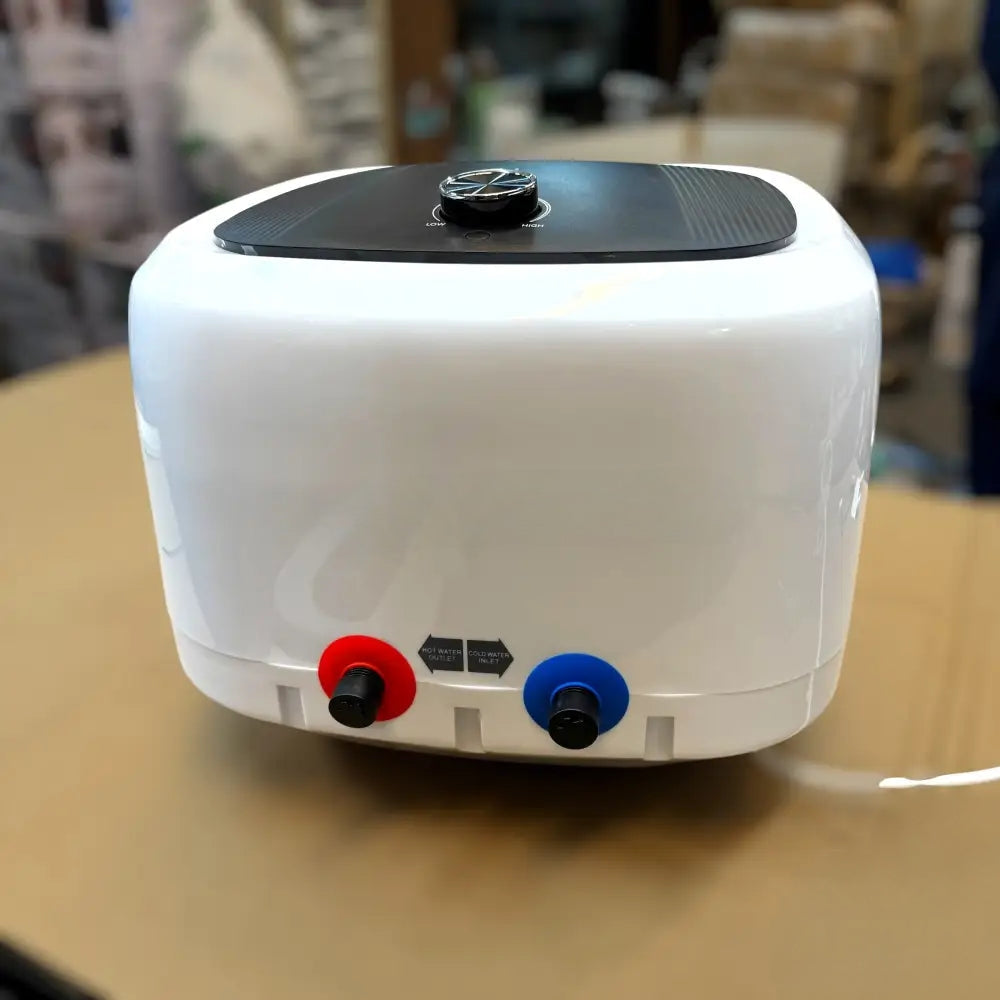 Geepas 15 & 30L ELectric Water geyser (water heater