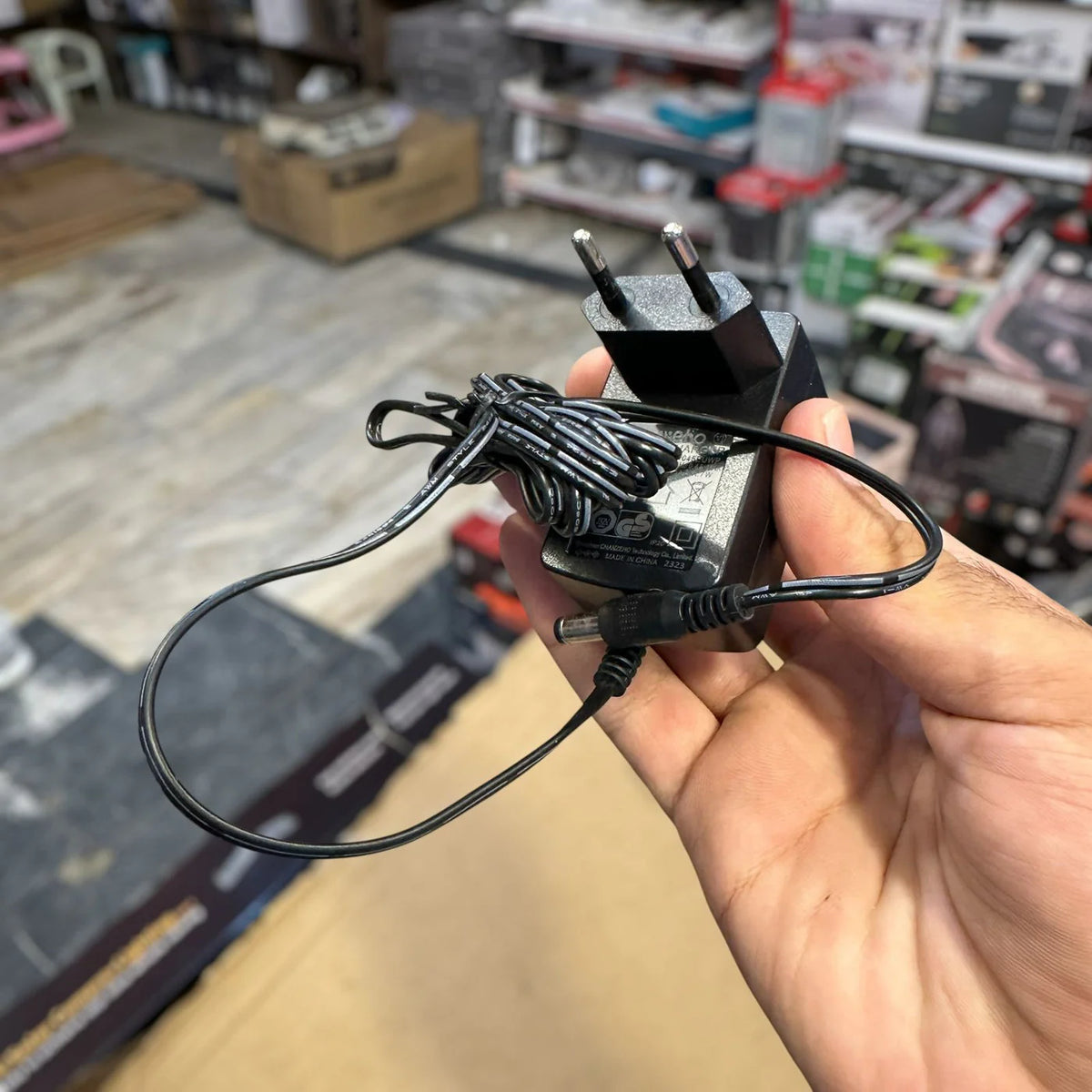 IAB Rechargeable Cordless Vacuum Cleaner 9221