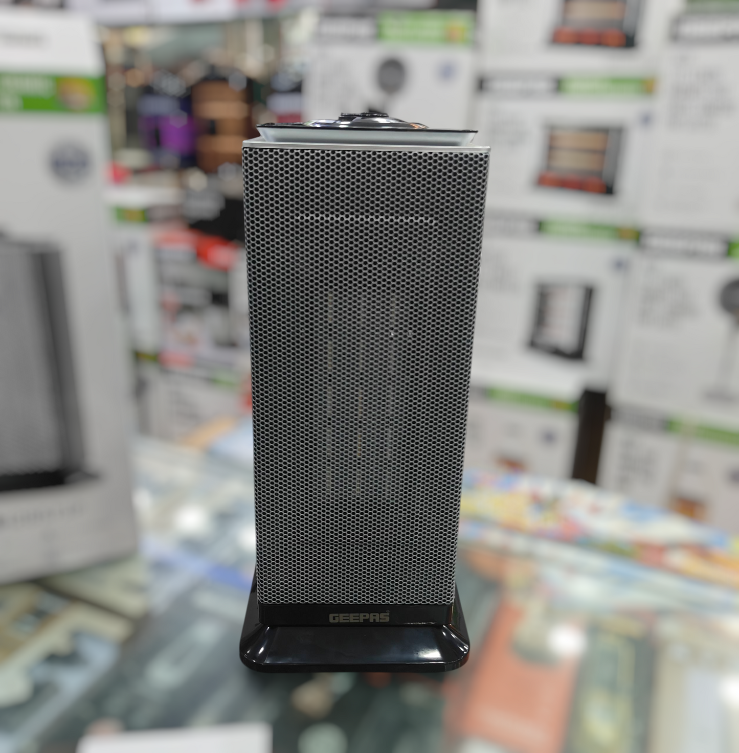 Geepas PTC ceramic fan heater GRH 28571