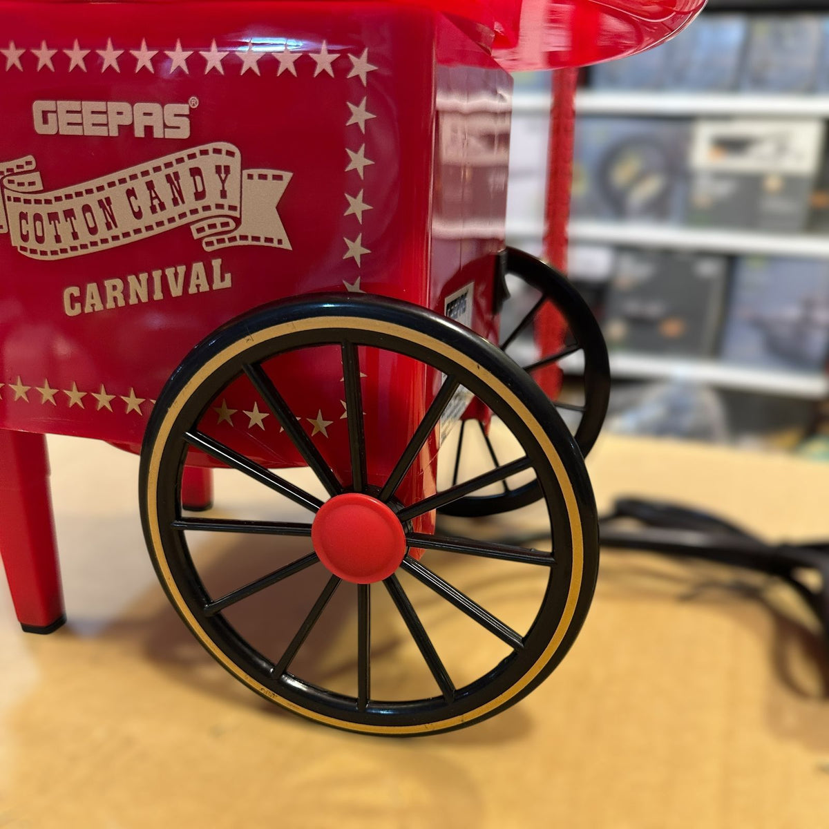 Geepas Cotton Candy Maker 831