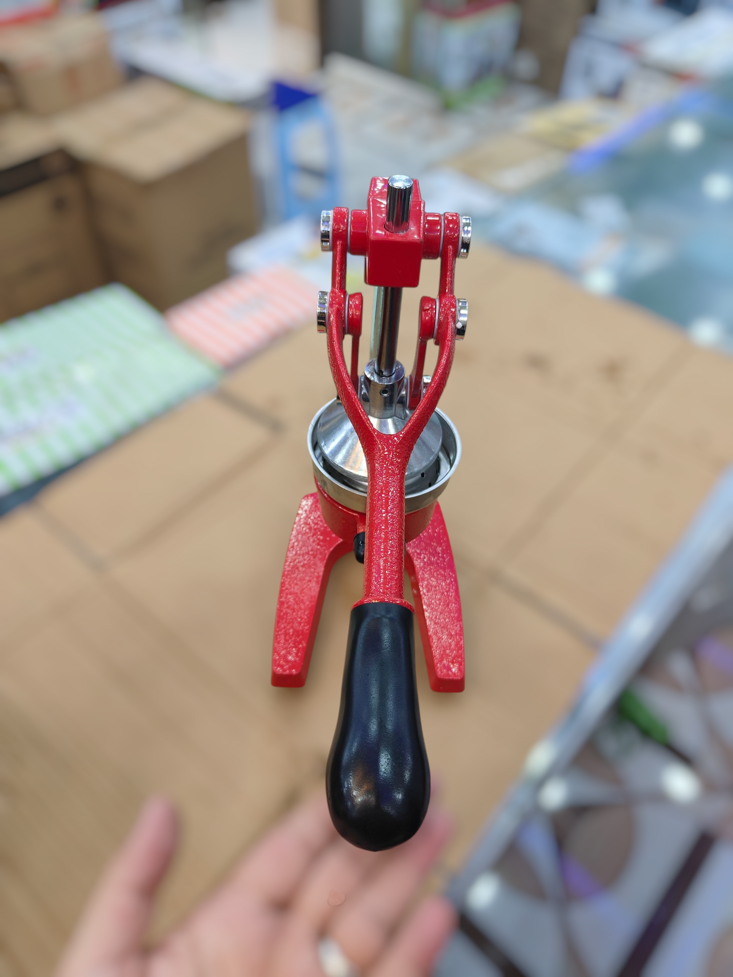 Super Crest manual citrus juicer