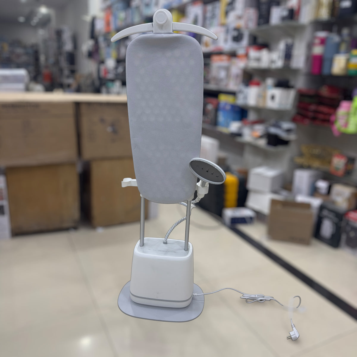 Reoka Big Size Stand Garment Steamer RKS-2445DL