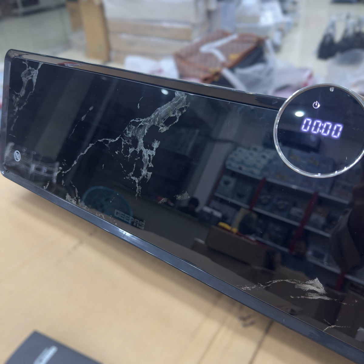 Geepas Thermopro Wifi PTC Ceramic Wall Heater 28588