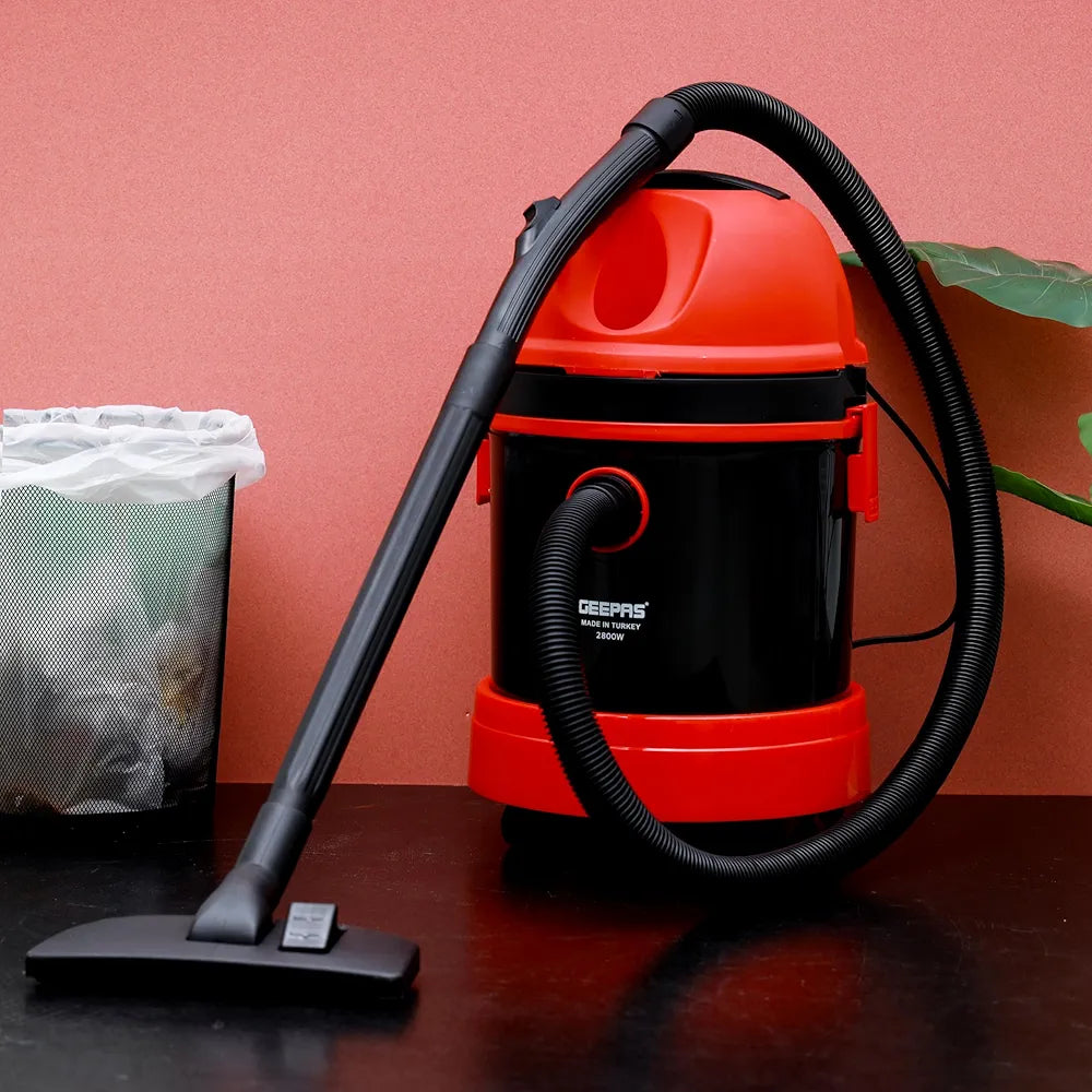 Geepas  Dry & Wet Vacuum Cleaner 20L Capacity 2800W