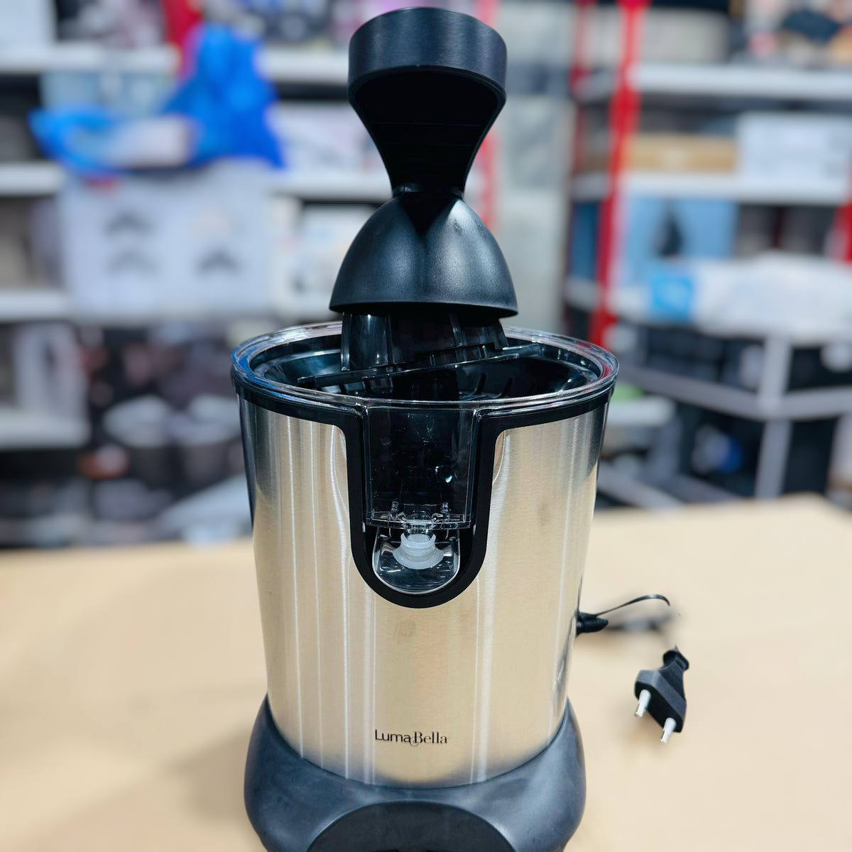 Luma Bella Handle Electric Citrus Juicer B-1022