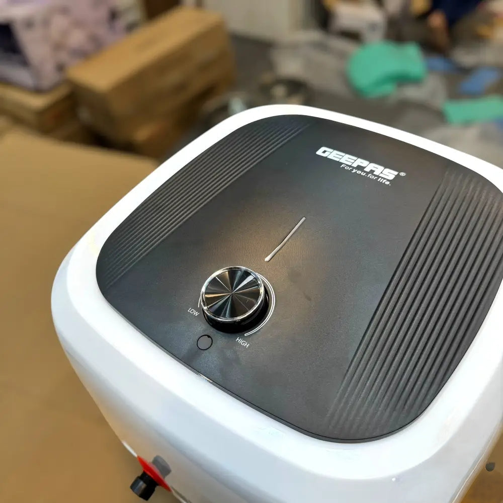 Geepas 15 & 30L ELectric Water geyser (water heater