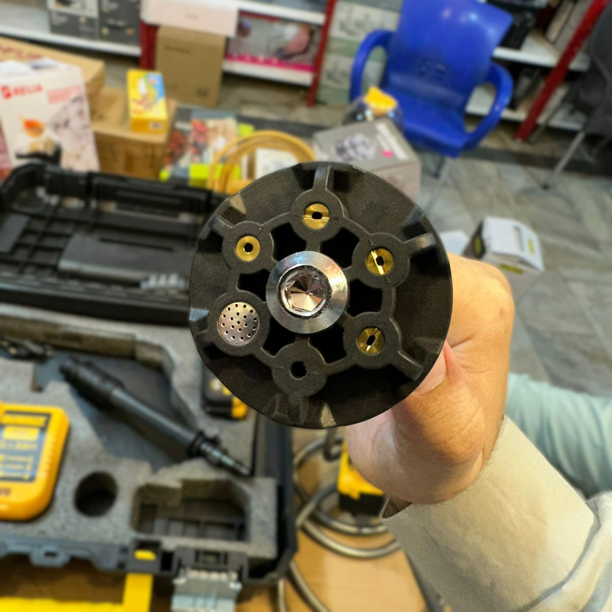 DeWalt Rechargeable Pressure Washer