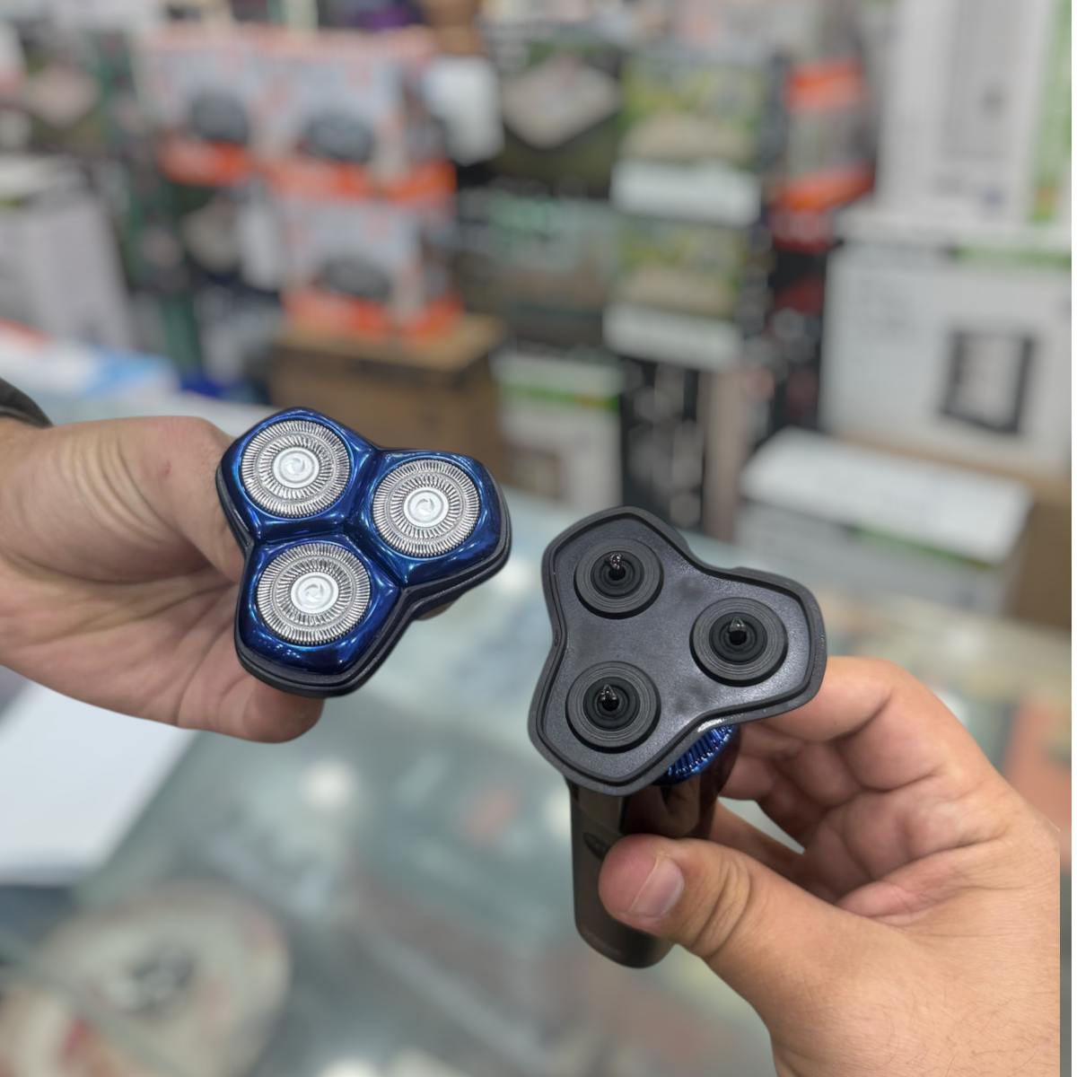 VGR Professional Men Shaver V-325