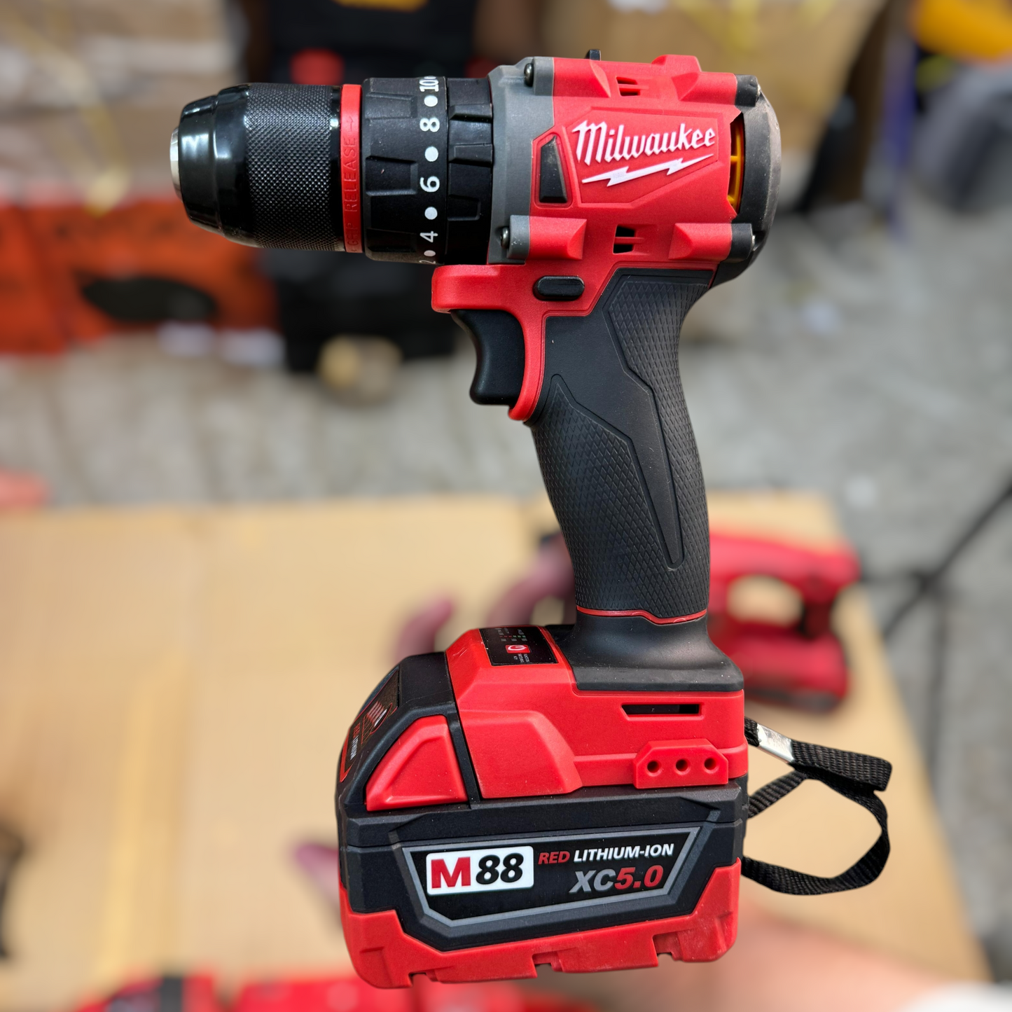 Milwaukee 4 in 1 drill machine set tool kit set