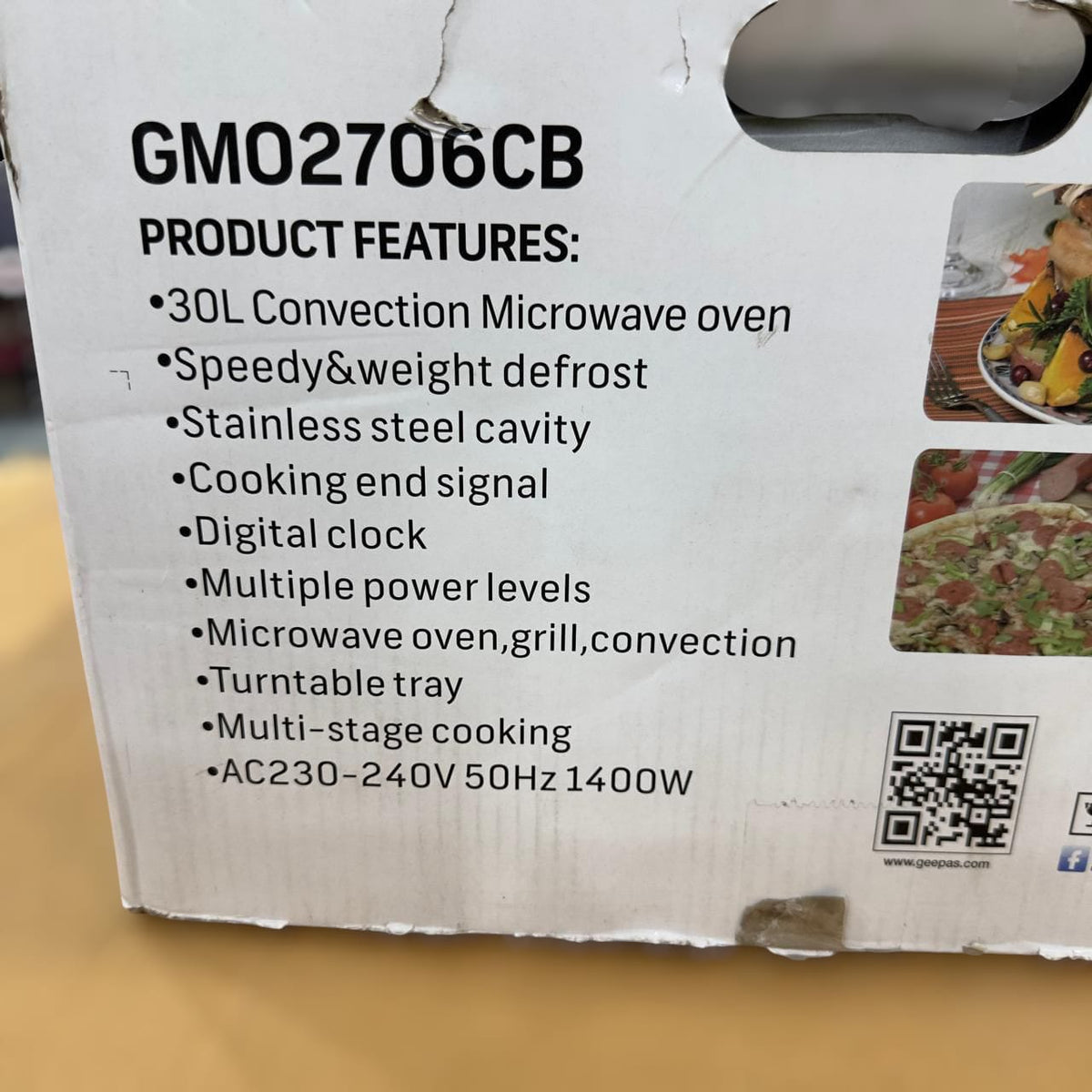 Geepas 30L Microwave Oven 2706